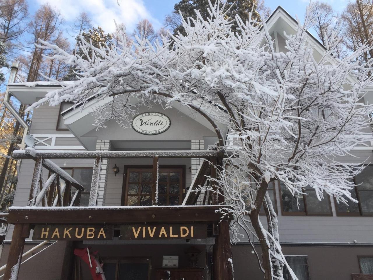 Hakuba Vivaldi Hotel Buitenkant foto