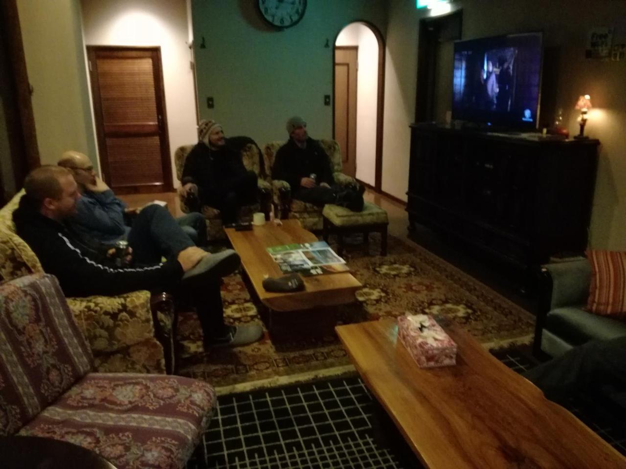Hakuba Vivaldi Hotel Buitenkant foto