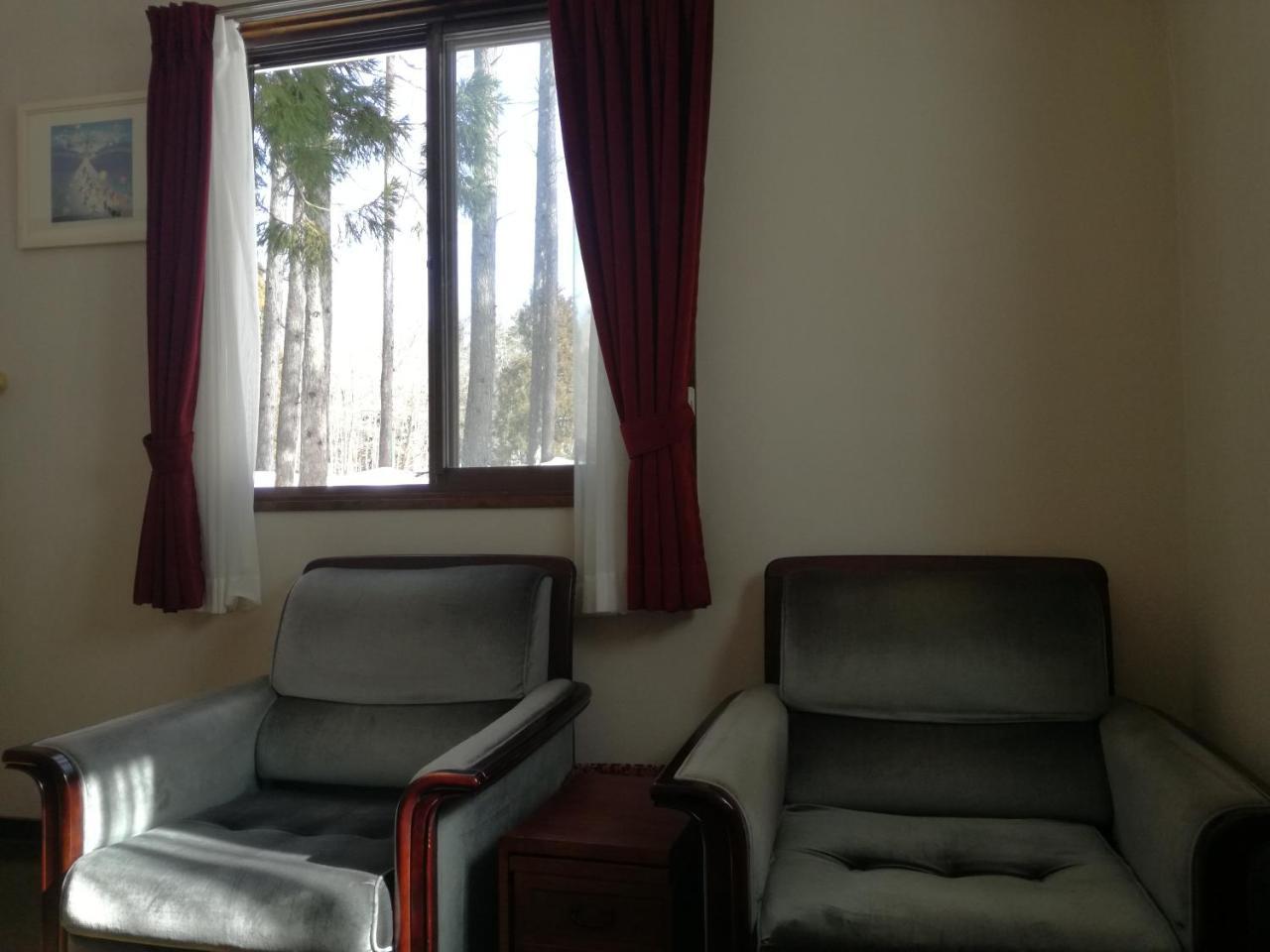 Hakuba Vivaldi Hotel Buitenkant foto