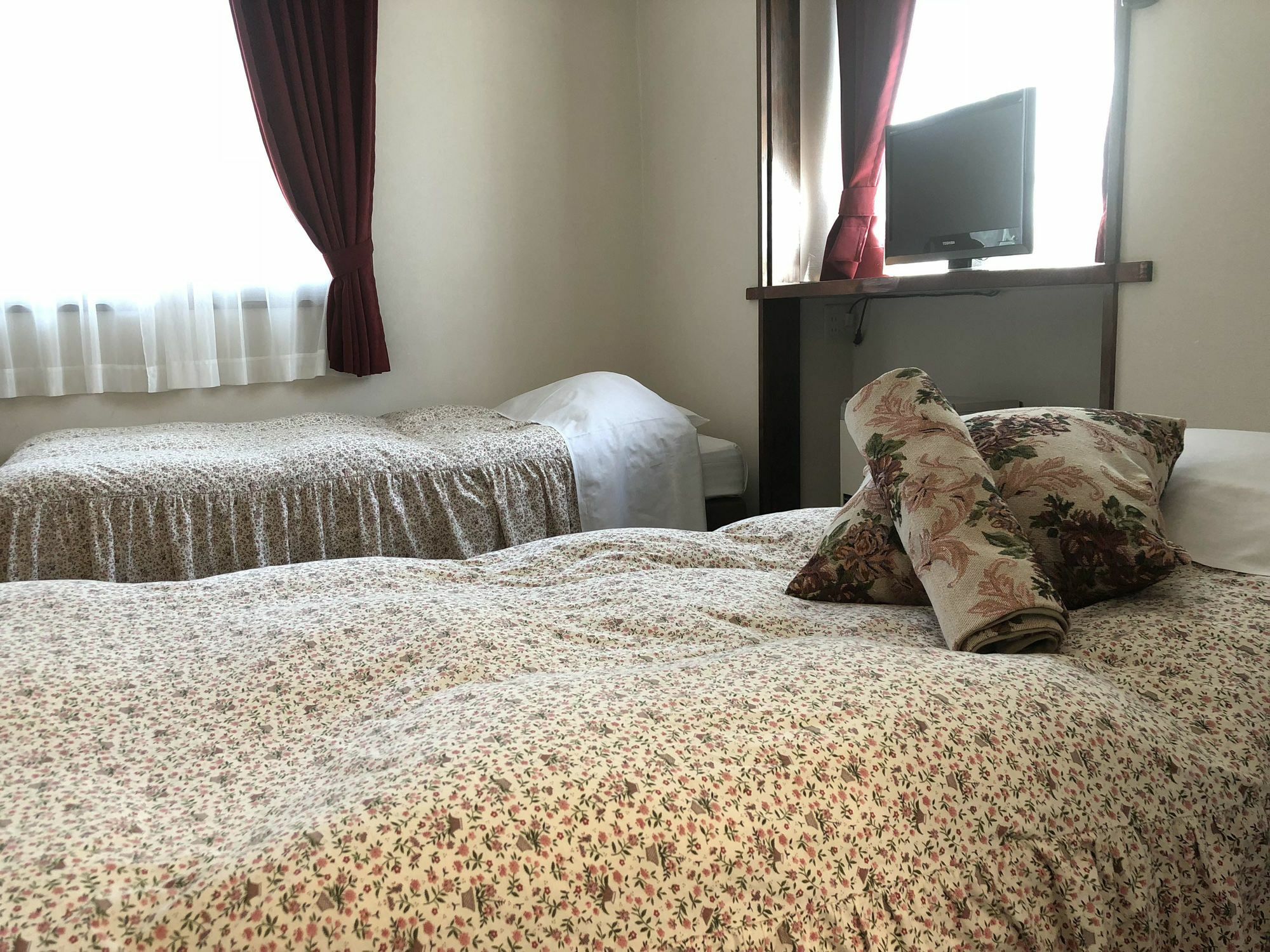Hakuba Vivaldi Hotel Buitenkant foto